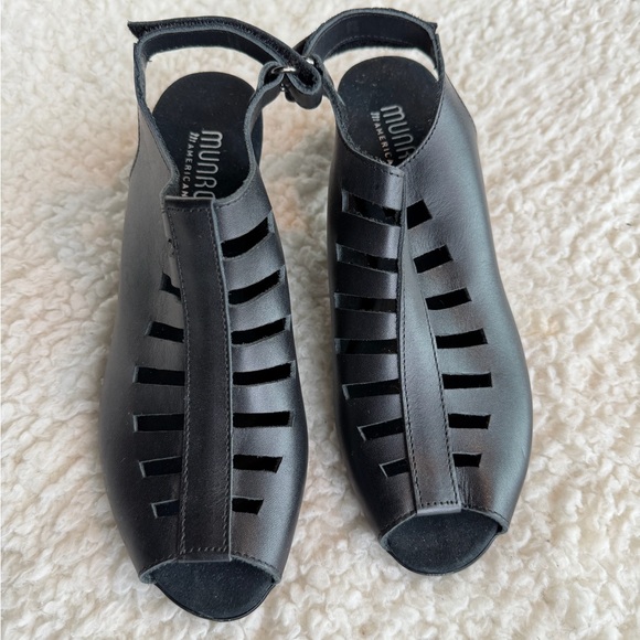 Munro Shoes - Munro Abby Nubuck Leather Slingback Heels Black Comfort Sandals 8.5